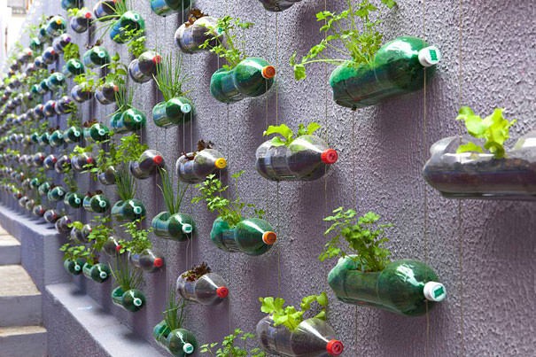 19 pomysłów na ponowne wykorzystanie plastikowych butelek