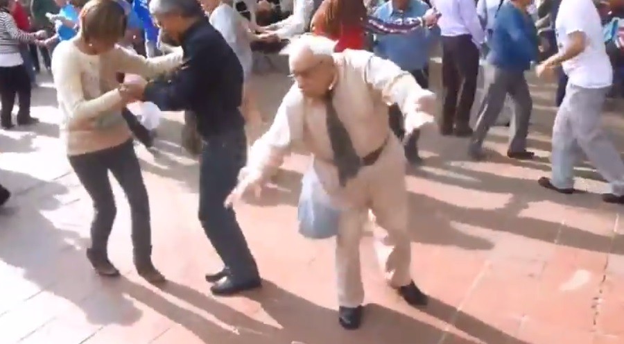 tańczący dziadzio