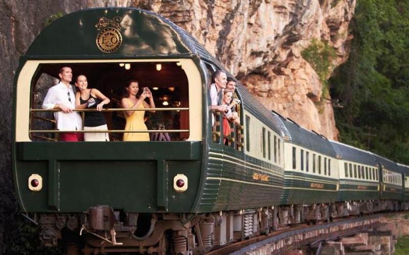 East & Oriental Express - luksusowy pociąg w Azji