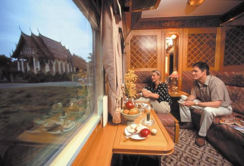 East & Oriental Express - luksusowy pociąg w Azji
