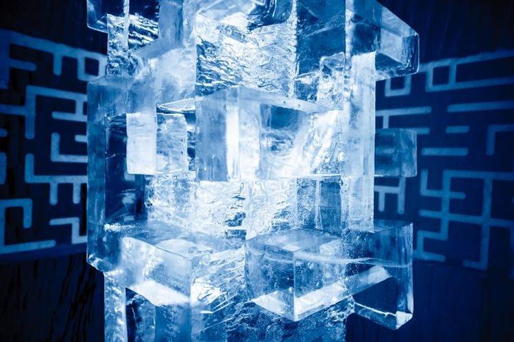 Icehotel - pierwszy lodowy hotel czynny cały rok
