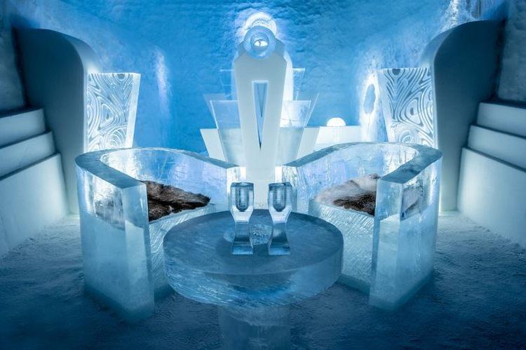 Icehotel - pierwszy lodowy hotel czynny cały rok