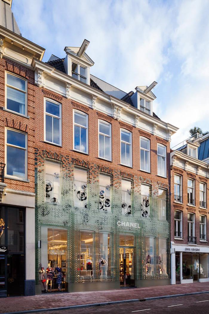 crystal-houses-chanel-store-mvrdv-glass-facade-amsterdam-4
