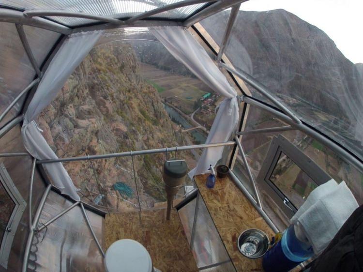 hotel na zboczu klifu w Peru