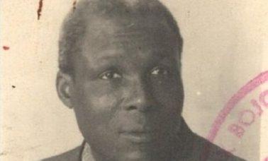 August Agbola O’Brown Powstanie