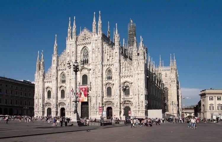 Katedra w Mediolanie jest jednym z największych kościołów na świecie