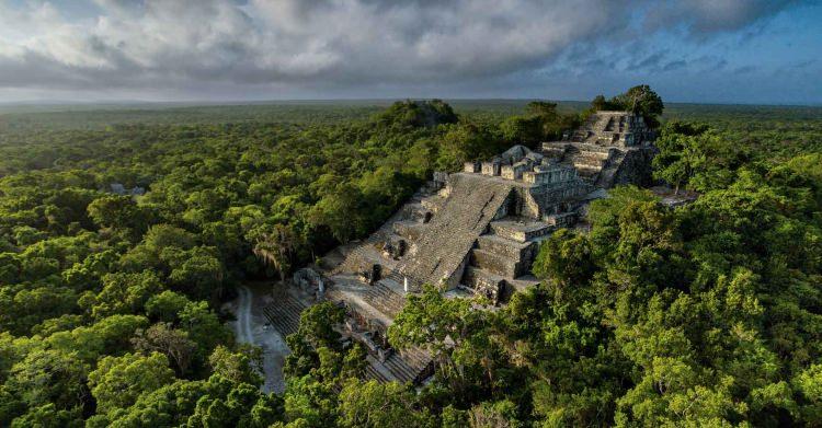 Ruiny Majów w Calakmul