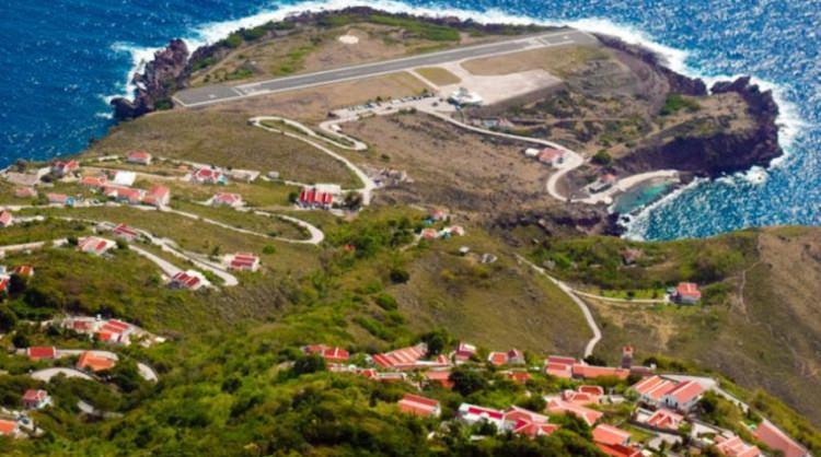 lotnisko na wyspie Saba zaliczane jest do najniebezpieczniejszych na świecie