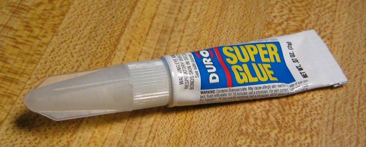 Super Glue wynalazek z przypadku