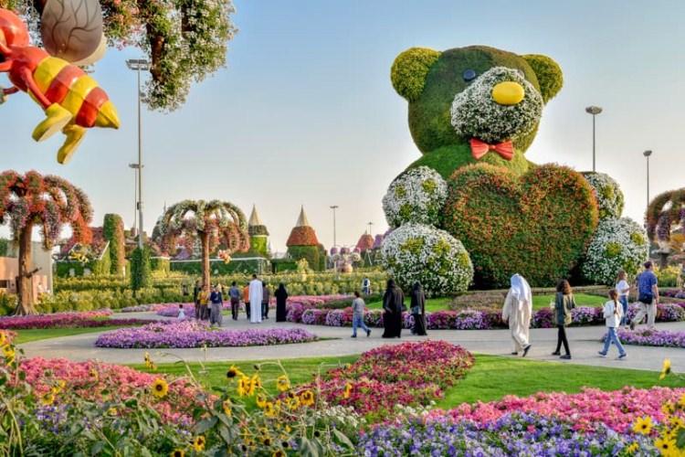 Ogród cudów - Dubai Miracle Garden - największy ogród na świecie