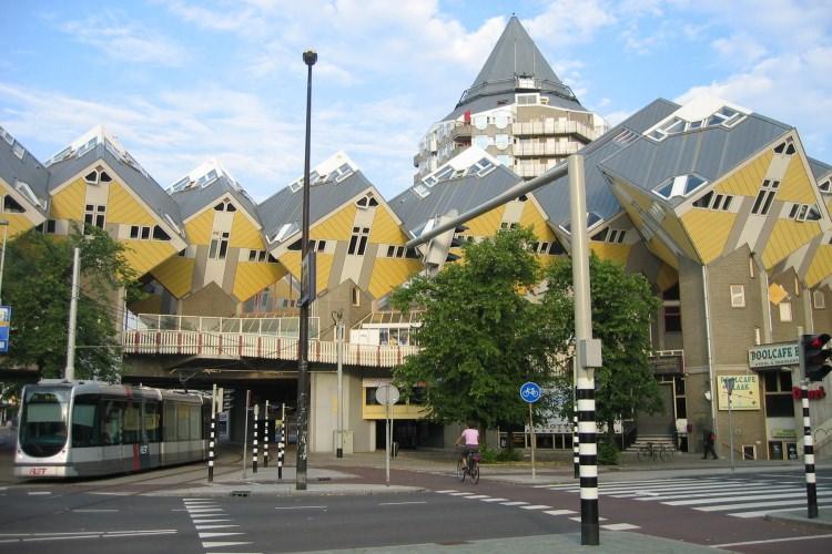 Nietypowe budynki w Rotterdamie - domy kubiczne