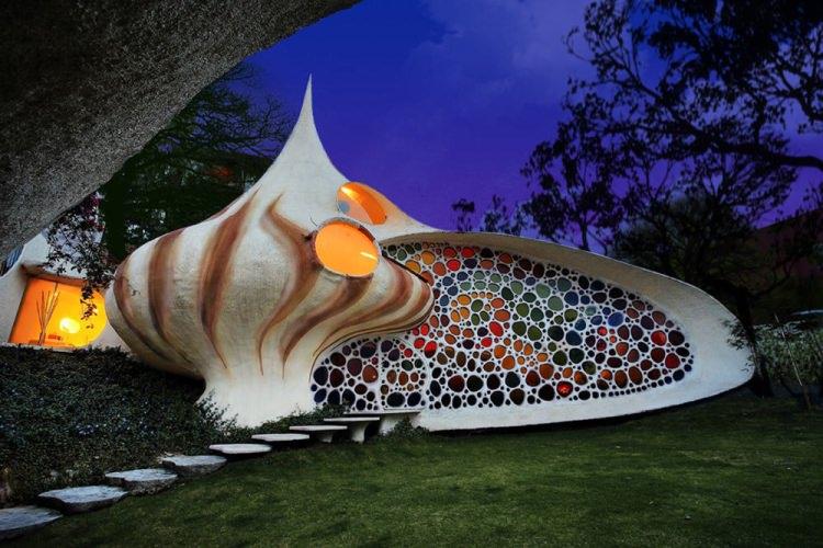 Nautilius house - dom w kształcie muszli