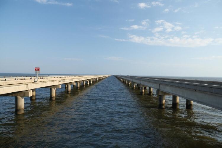 Lake Pontchartrain Causeway to najdłuższy most na świecie