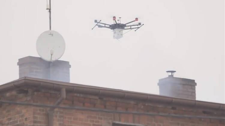 drony wykorzystywane do walki ze smogiem