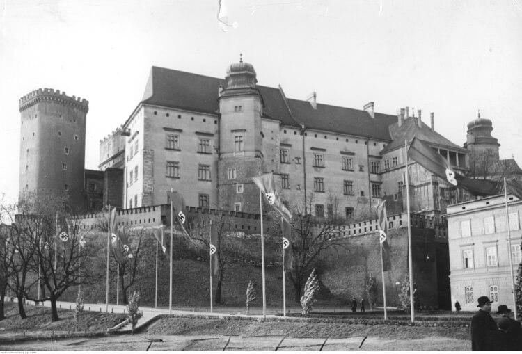 Zamek Królewski na Wawelu w czasie II wojny światowej