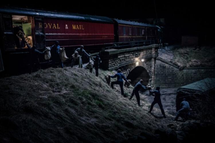 Scena z miniserialu wyemitowanego w BBC "The Great Train Robbery" z 2013 roku
