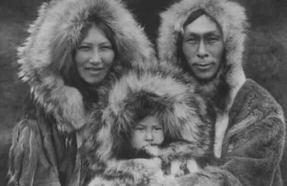 Inuicka rodzina ok. roku 1930