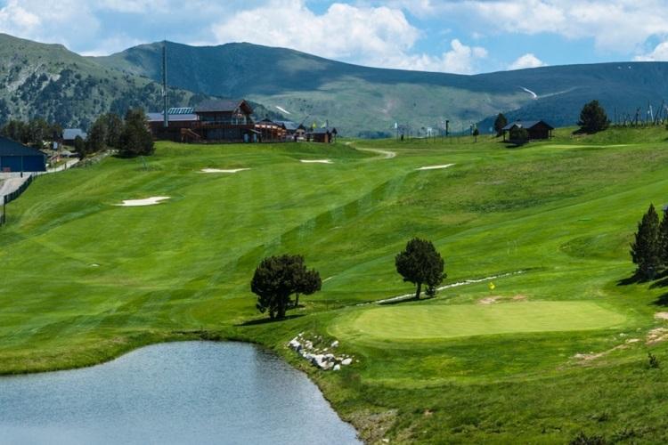 Golf Soldeu to najwyżej położone pole golfowe w Europie