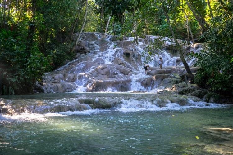 wodospad Dunn’s River Falls na Jamajce