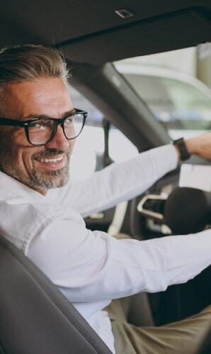 Jak kupić nowoczesny, ekologiczny samochód na raty do firmy?